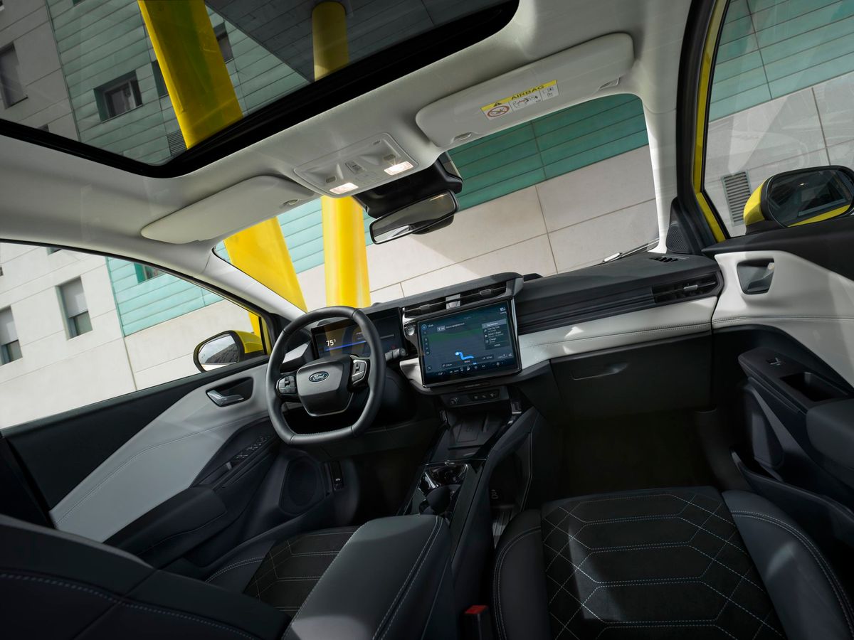 Ford Puma 2024. Передние сидения. Внедорожник 5 дв., 2 поколение, рестайлинг