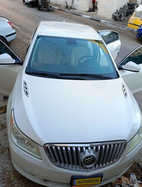 Buick LaCrosse 2ème main, 2010, main privée