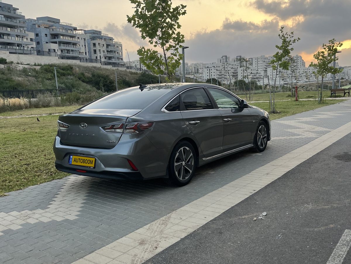 Hyundai Sonata 2nd hand, 2018, private hand