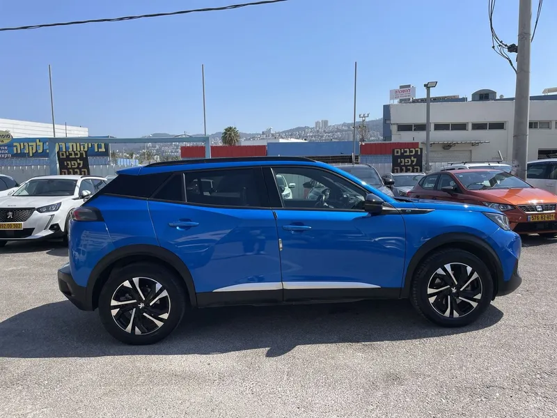 Peugeot 2008 с пробегом, 2023, частная рука