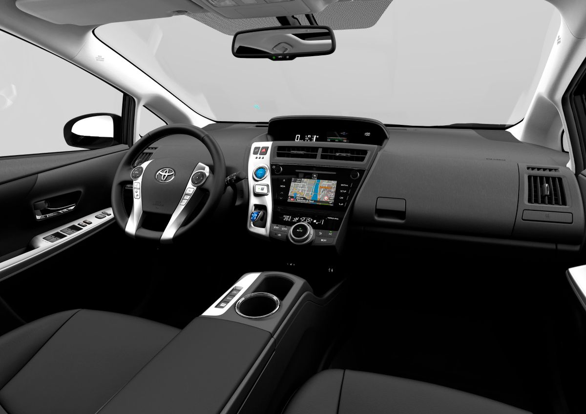 Toyota Prius Plus 2014. Siéges avants. Break 5-portes, 1 génération, restyling