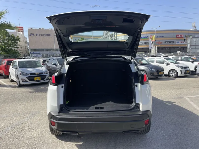 Peugeot 3008 2nd hand, 2023, private hand