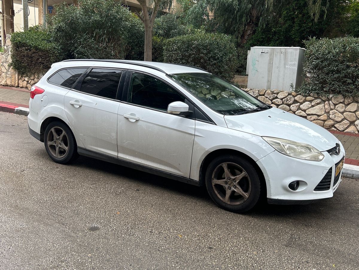 Ford Focus с пробегом, 2013, частная рука