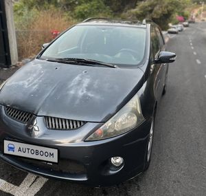 Mitsubishi Grandis, 2007, photo