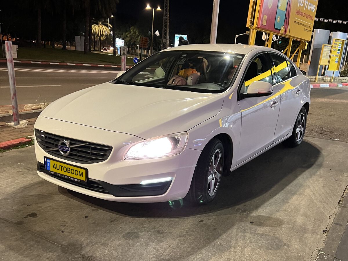 Volvo S60 2nd hand, 2016, private hand