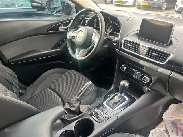 Mazda 3 2nd hand, 2014