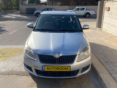 Škoda Fabia 2ème main, 2010, main privée