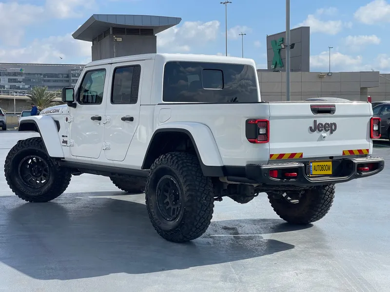 Jeep Gladiator 2nd hand, 2023, private hand