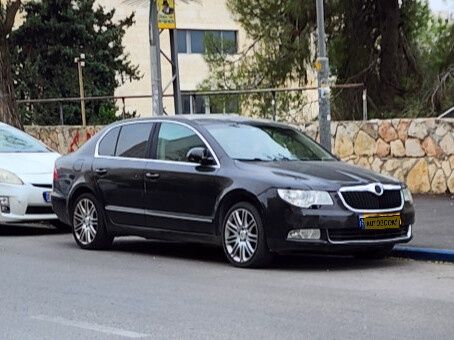 Škoda Superb, 2012, photo