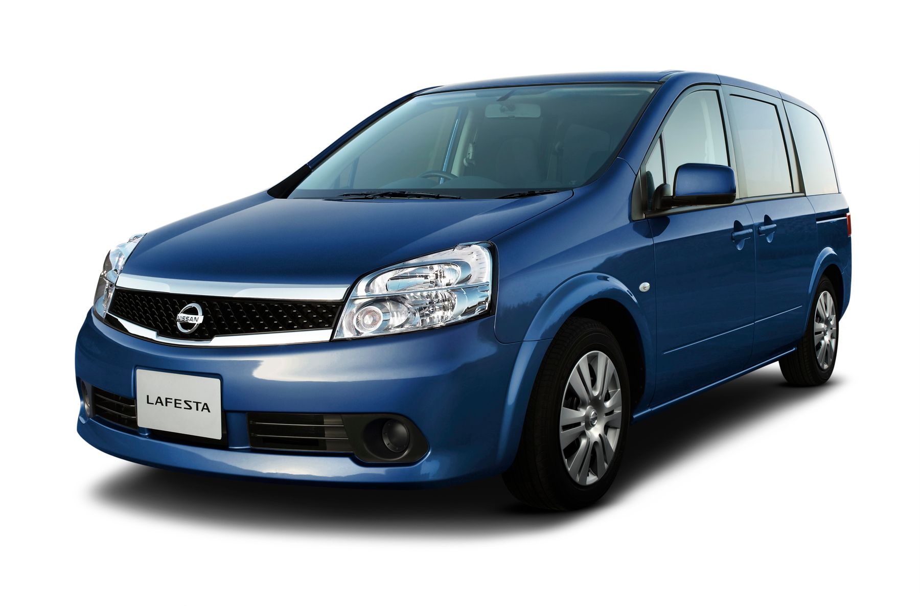 Nissan Lafesta b30