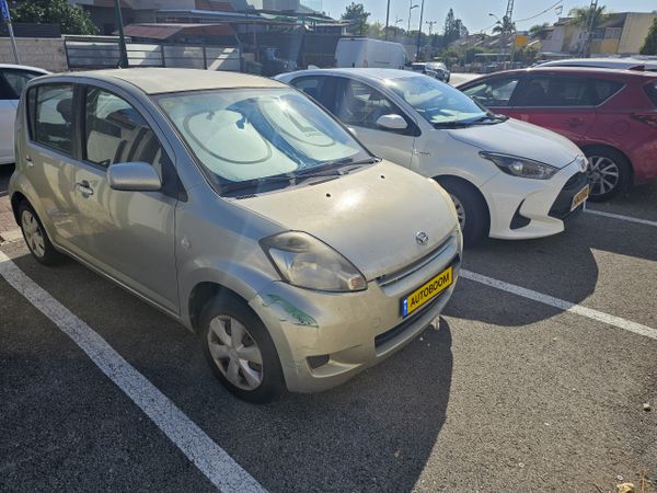 Daihatsu Sirion 2nd hand, 2010, private hand