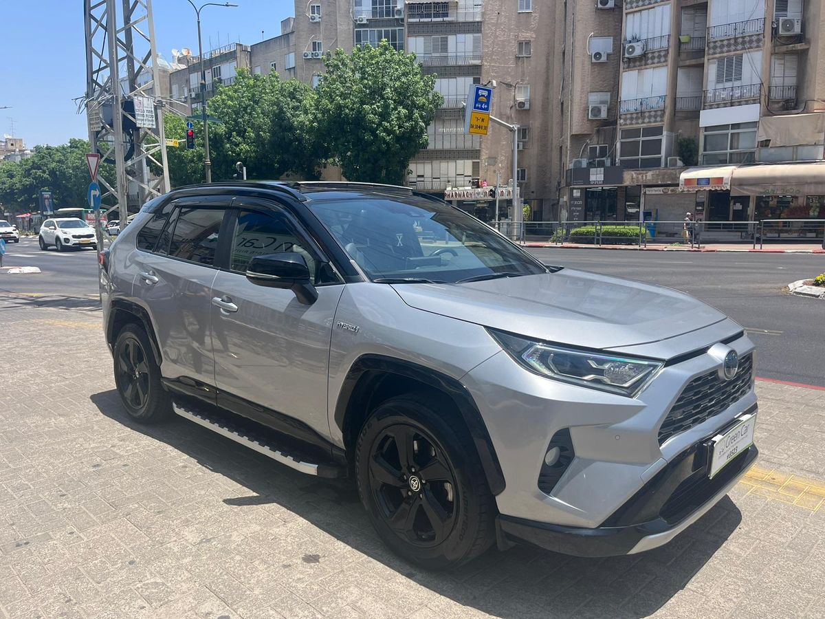 טויוטה ראב 4 יד 2 רכב, 2020