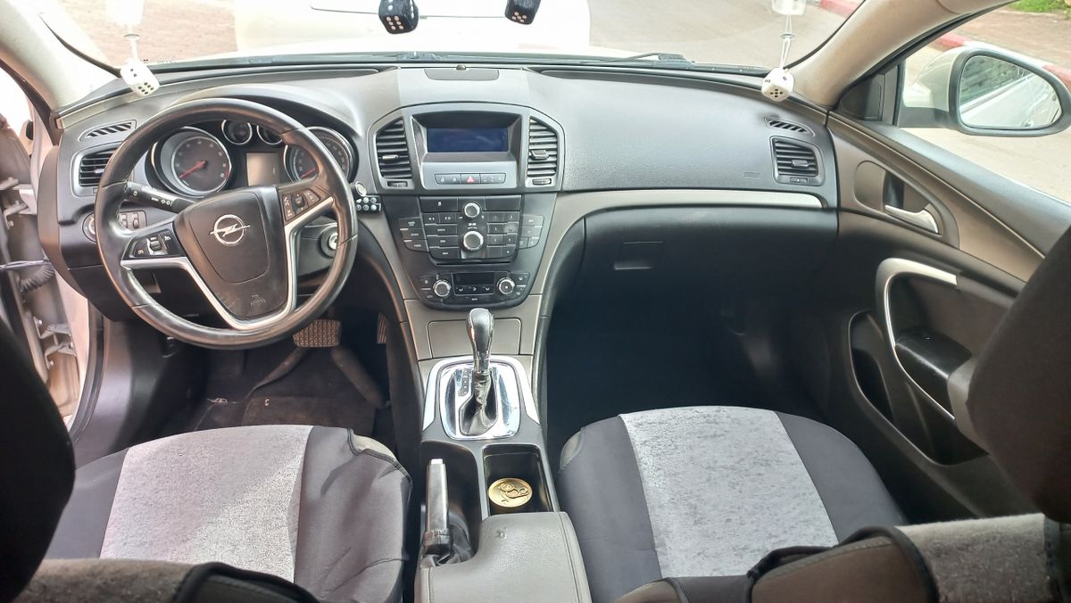 Opel Insignia 2nd hand, 2013