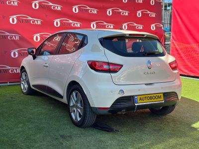 Renault Clio 2nd hand, 2015