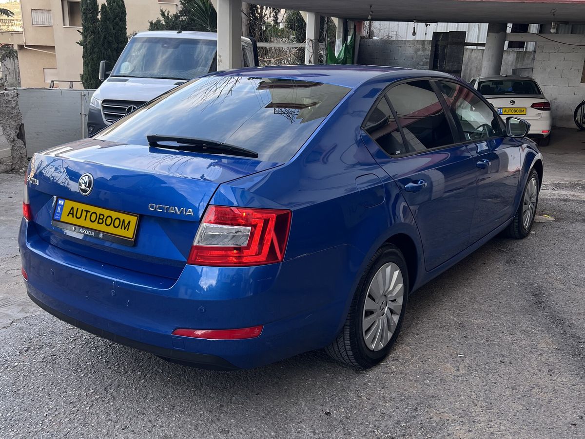 Škoda Octavia 2ème main, 2015, main privée