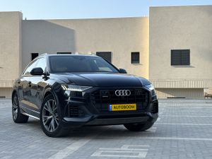 Audi Q8, 2021, photo