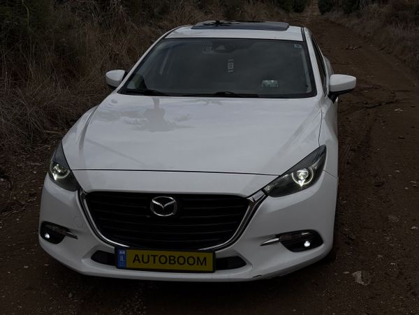 Mazda 3 2nd hand, 2018, private hand