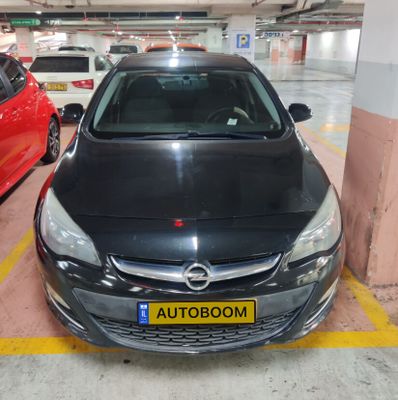 Opel Astra 2ème main, 2013, main privée
