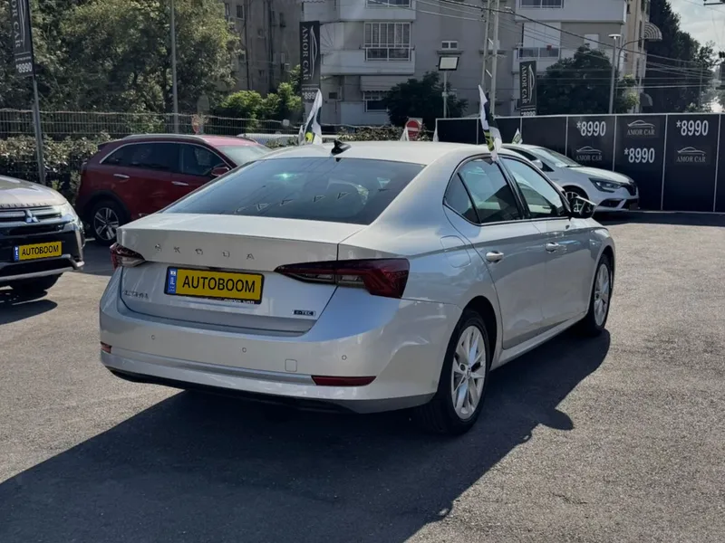 סקודה אוקטביה יד 2 רכב, 2022