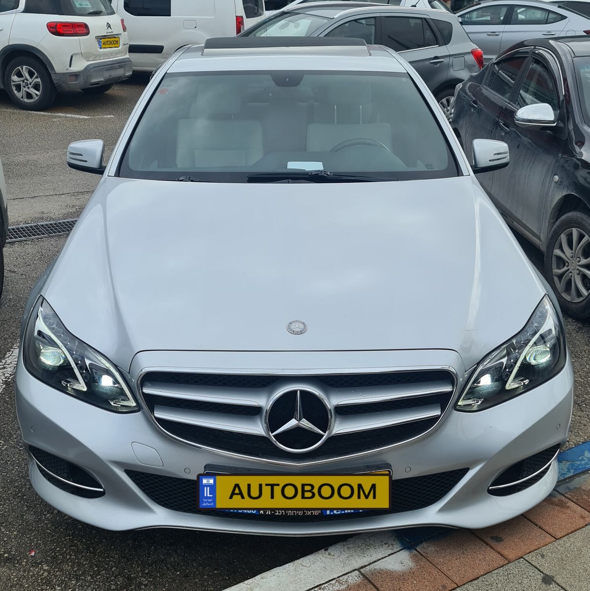 מרצדס E-Class יד 2 רכב, 2013, פרטי