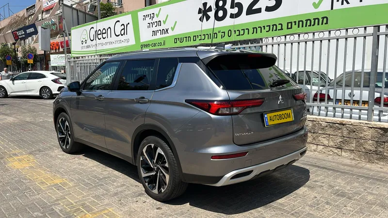Mitsubishi Outlander 2ème main, 2021, main privée