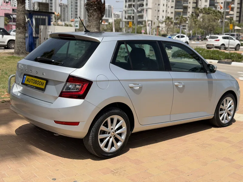 Skoda Fabia 2nd hand, 2021, private