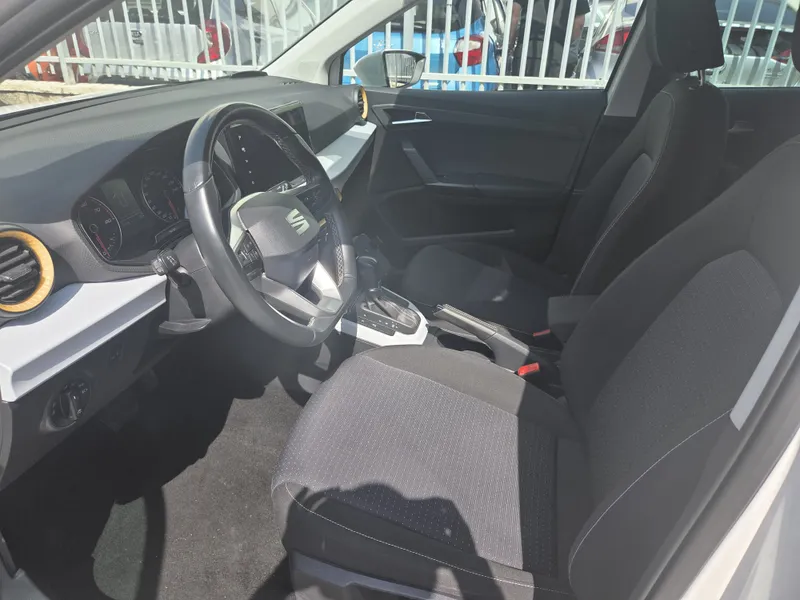 SEAT Arona с пробегом, 2022, частная рука