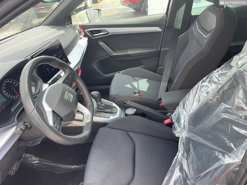 SEAT Arona 2nd hand, 2022, private