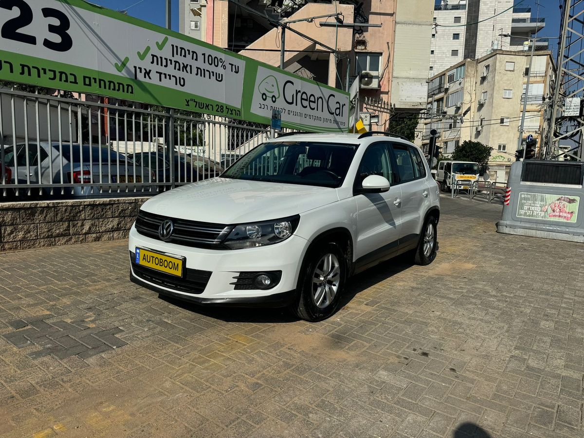 Volkswagen Tiguan 2nd hand, 2015