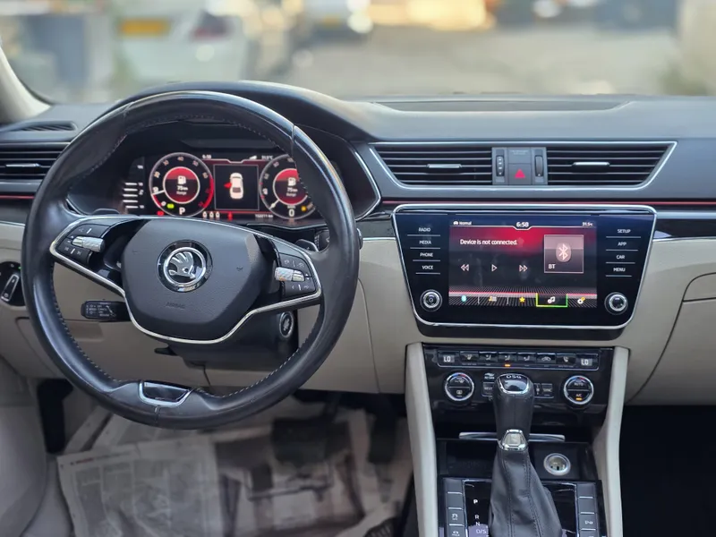 Skoda Superb 2nd hand, 2021, private hand