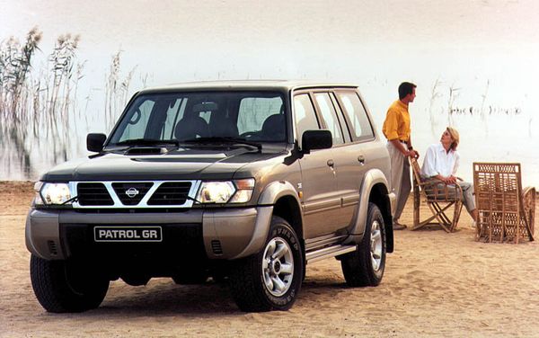 Nissan Patrol 1997. Carrosserie, extérieur. VUS 5-portes, 5 génération