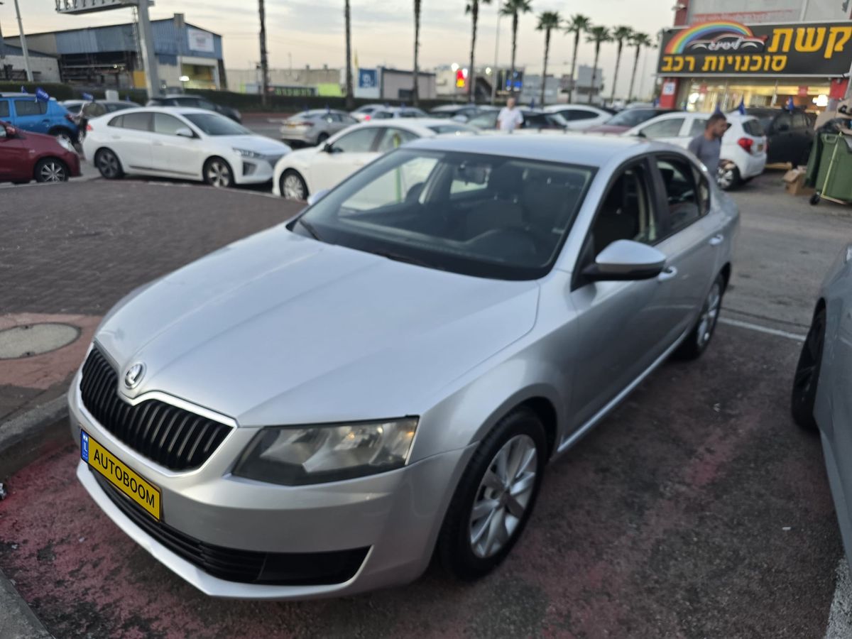 Skoda Octavia с пробегом, 2014
