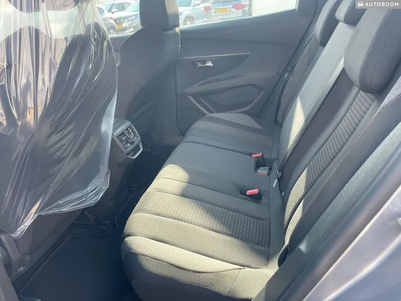 Peugeot 3008 2nd hand, 2022