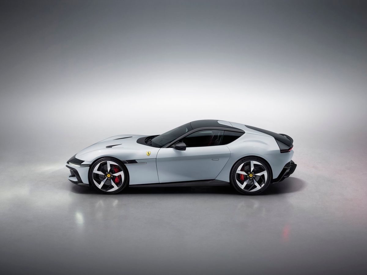 Ferrari 12Cilindri 2025. Bodywork, Exterior. Coupe, 1 generation