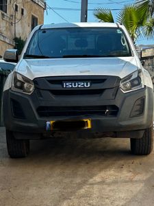 Isuzu D-Max, 2017, photo