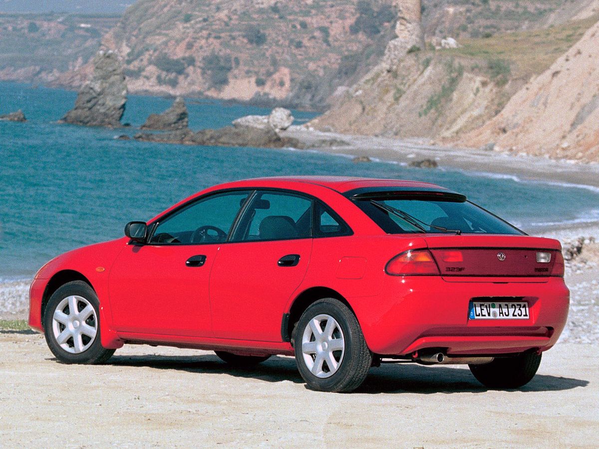 Mazda 323F 1996. Carrosserie, extérieur. Liftback, 2 génération