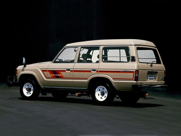 تويوتا لاند كروزر ‏1984. الهيكل، المظهر الخارجي. SUV ٥ أبواب, 7 الجيل، تحديث