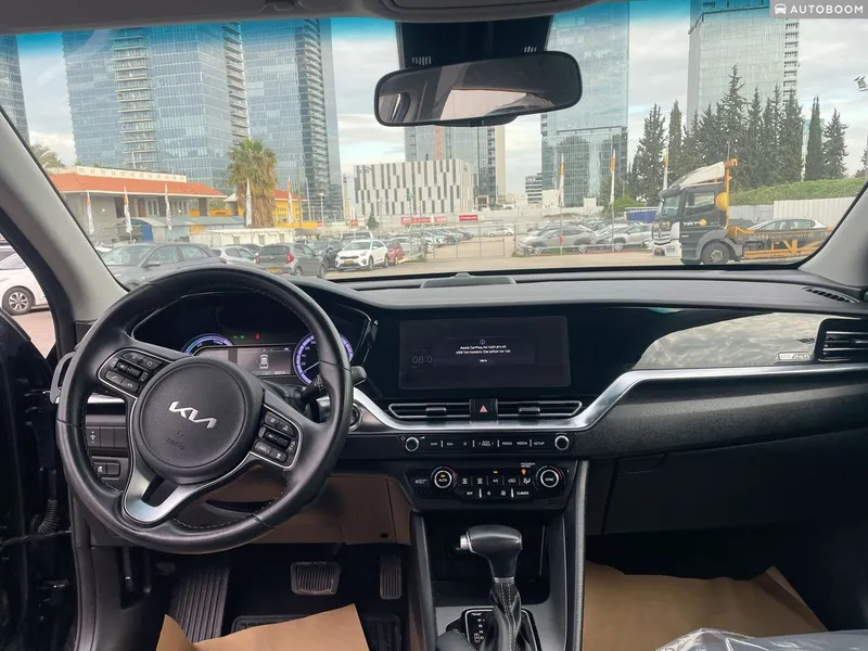 Kia Niro Plus с пробегом, 2023