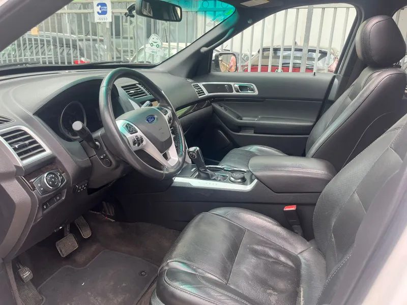 Ford Explorer 2nd hand, 2014, private hand