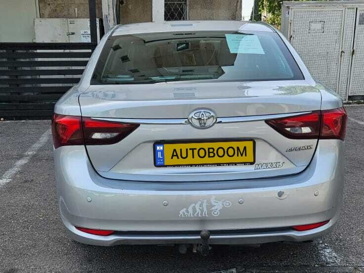 Toyota Avensis 2nd hand, 2018, private hand