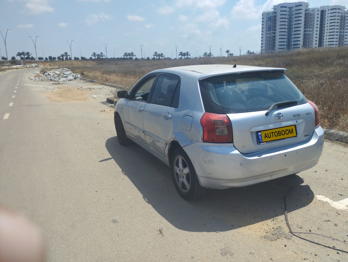 טויוטה קורולה Run-X יד 2 רכב, 2004, פרטי