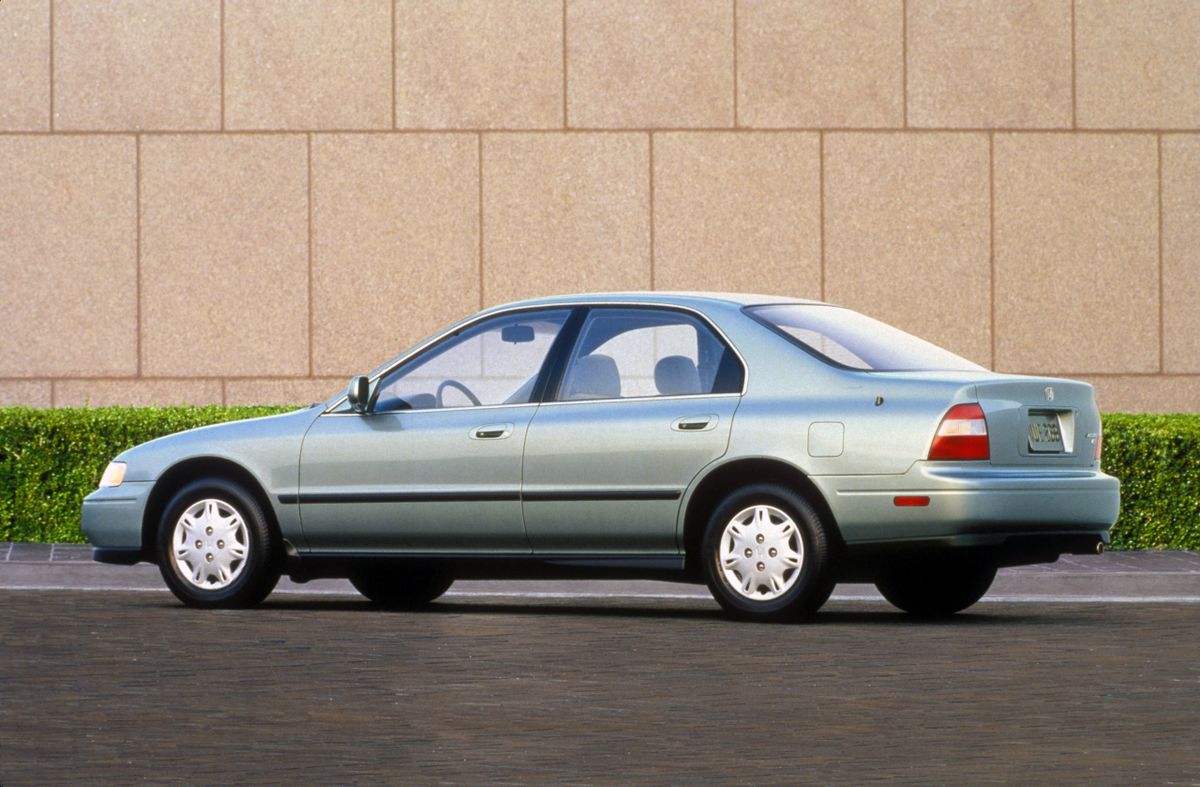 Хонда Аккорд (США) 1993. Кузов, экстерьер. Седан, 5 поколение