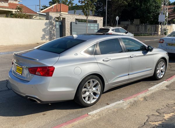 Chevrolet Impala 2ème main, 2015, main privée