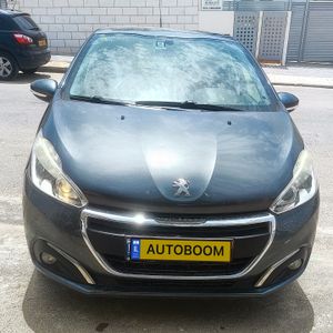 Peugeot 208, 2016, фото