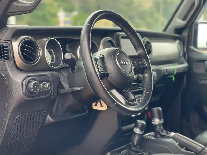 Jeep Wrangler 2nd hand, 2021, private hand