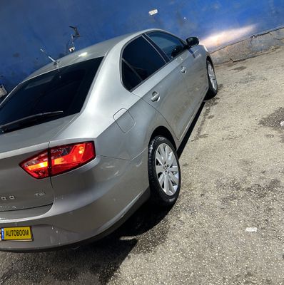 SEAT Toledo с пробегом, 2015, частная рука