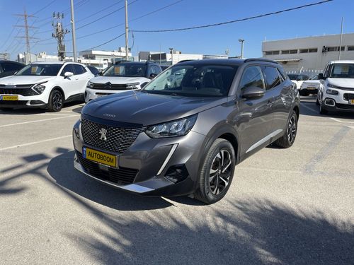 Peugeot 2008, 2021, photo