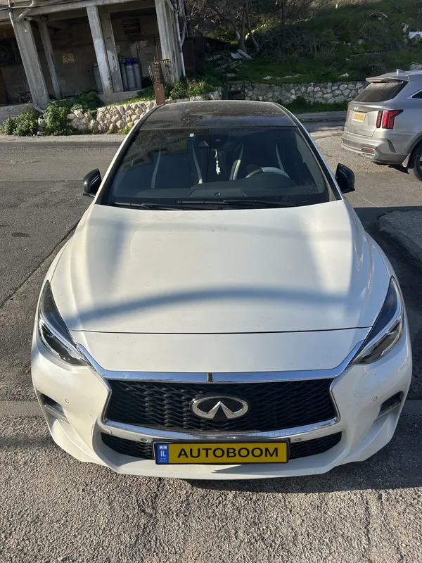 Infiniti Q30 2ème main, 2019, main privée