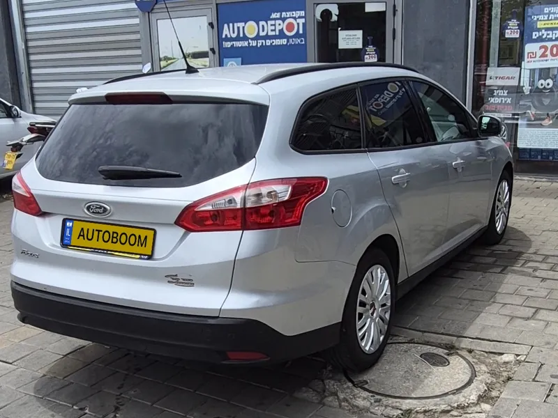 Ford Focus 2ème main, 2012, privée
