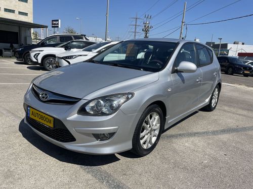 Hyundai i30, 2012, фото